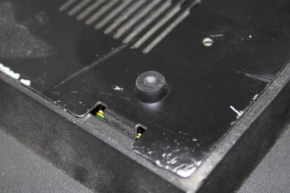 Gummifüße für das kompakte System Beocenter 4000 (1986-1987).