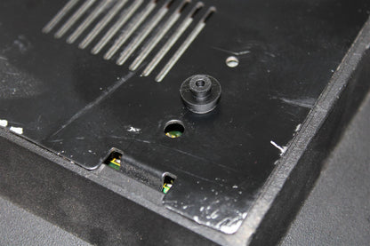 Gummifüße für das kompakte System Beocenter 4000 (1986-1987).